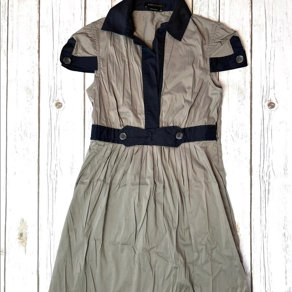 BCBG Max Azria Tan Black Short Sleeve Dress Size XS EEUC